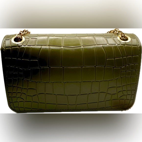 Adorable Small Dark Green Crossbody/Handbag, Good Preowned Cond, Gold Hardware - Picture 3 of 10